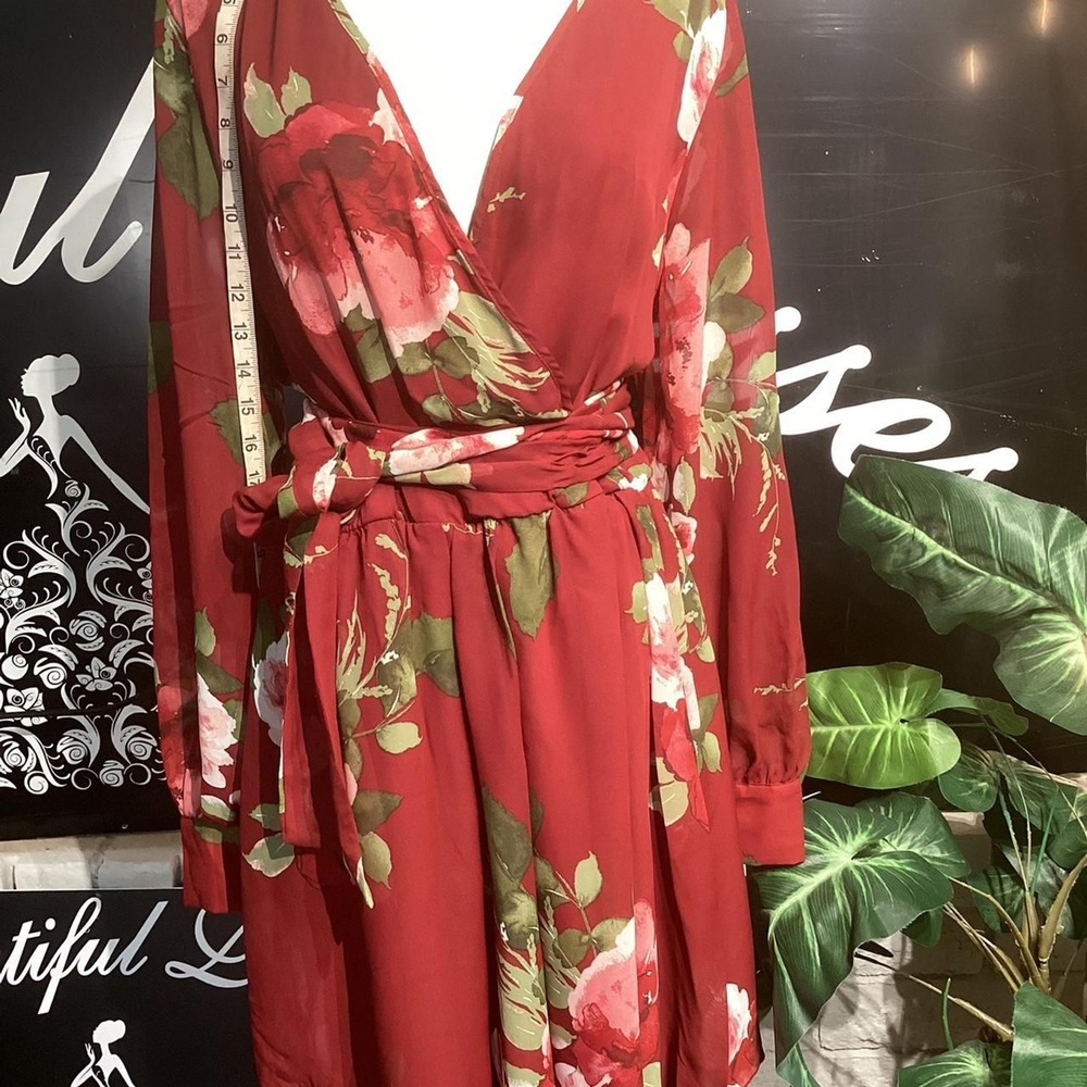 Floral Red Maxi Dress - Picture 5 of 7